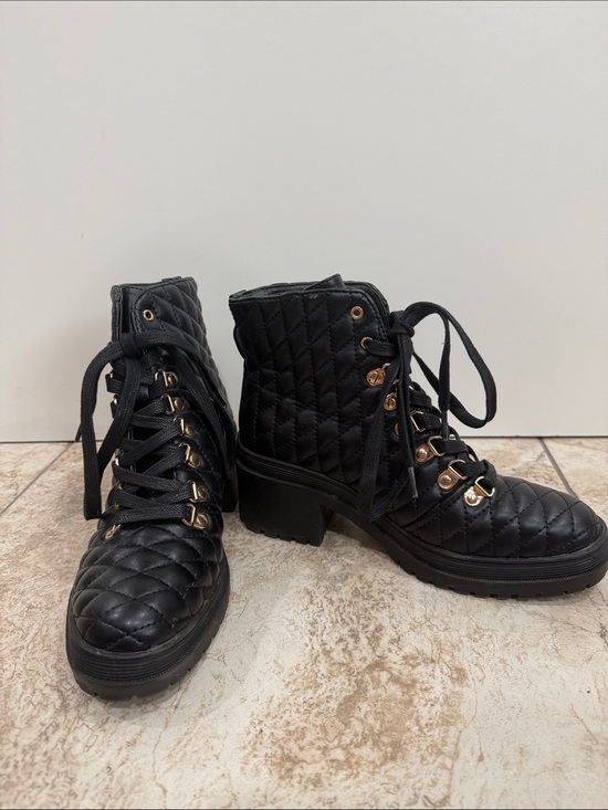 Forever 21 Shoes - Forever 21 Black Quilted Lace-Up Ankle Boots with Gold Hardware
